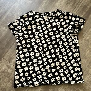 Girls Black and White Flower Short Sleeve T-Shirt